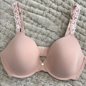 Natori Blush Bra with Lace Straps, NWOT! 34D